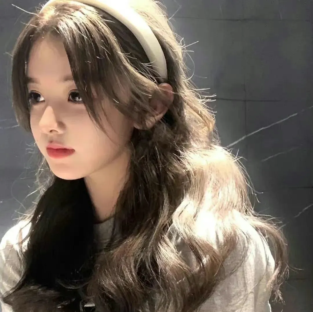 精品无码人妻一区二区三区揭秘高颜值女神专区，探索心动瞬间不容错过